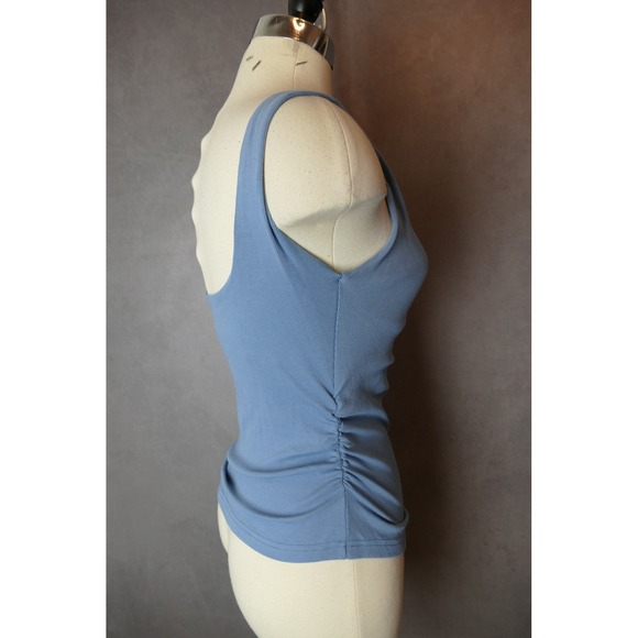 OGL Move Blue Ribbed Ruched Tank Top Built-In Bra Boat Neck Scoop Back NWT XS - Picture 6 of 7